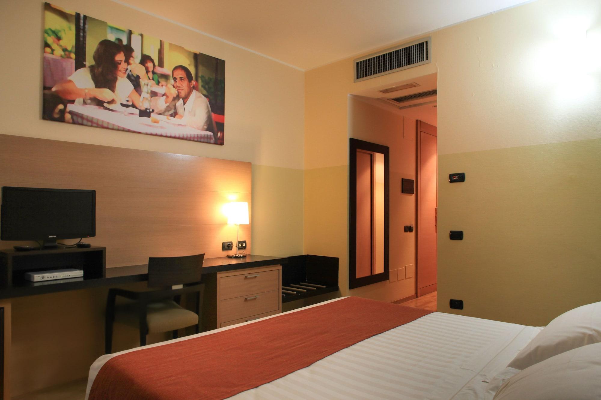 B&B Hotel Milano Cologno Studios Cologno Monzese Kültér fotó