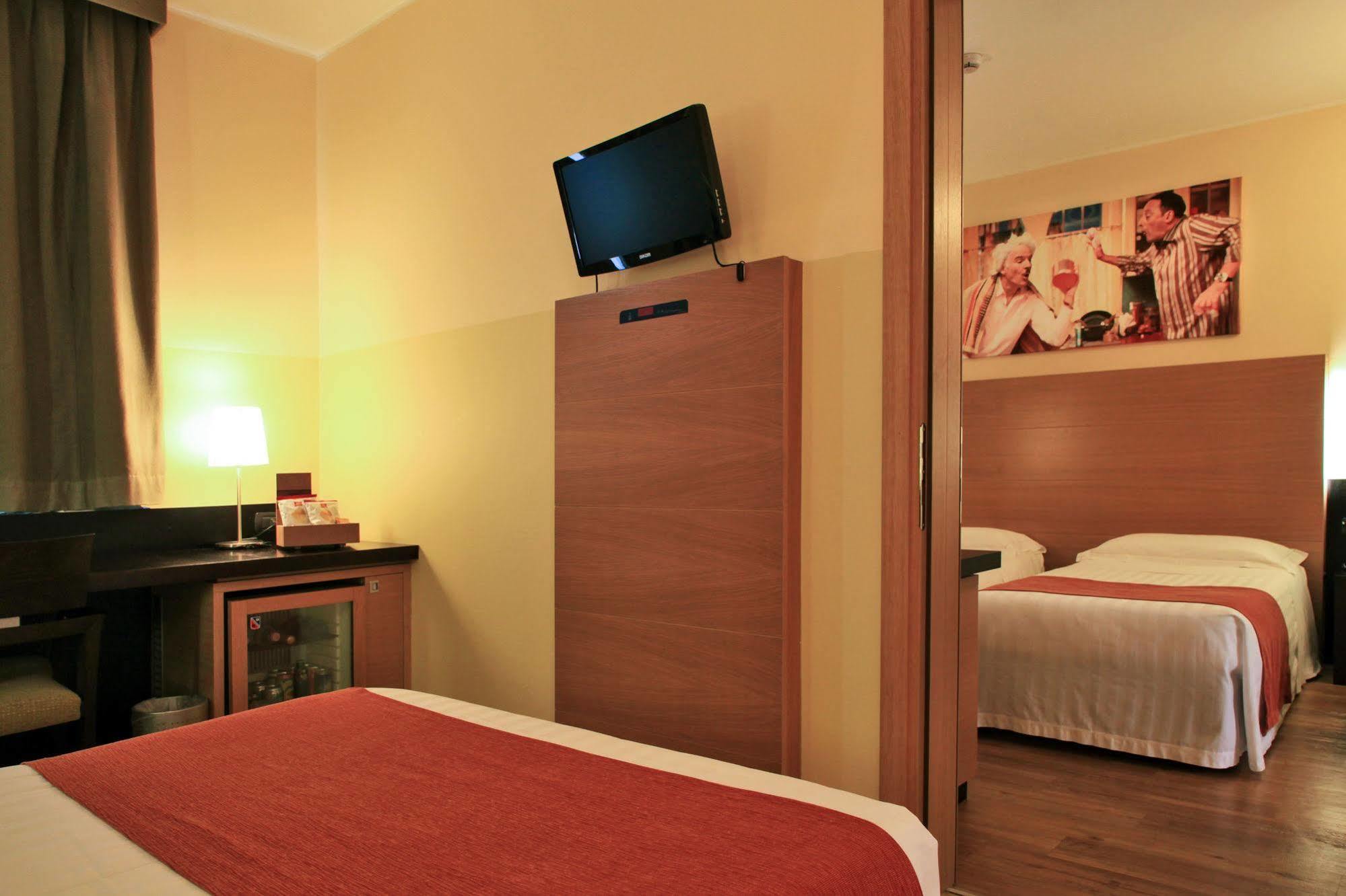 B&B Hotel Milano Cologno Studios Cologno Monzese Kültér fotó