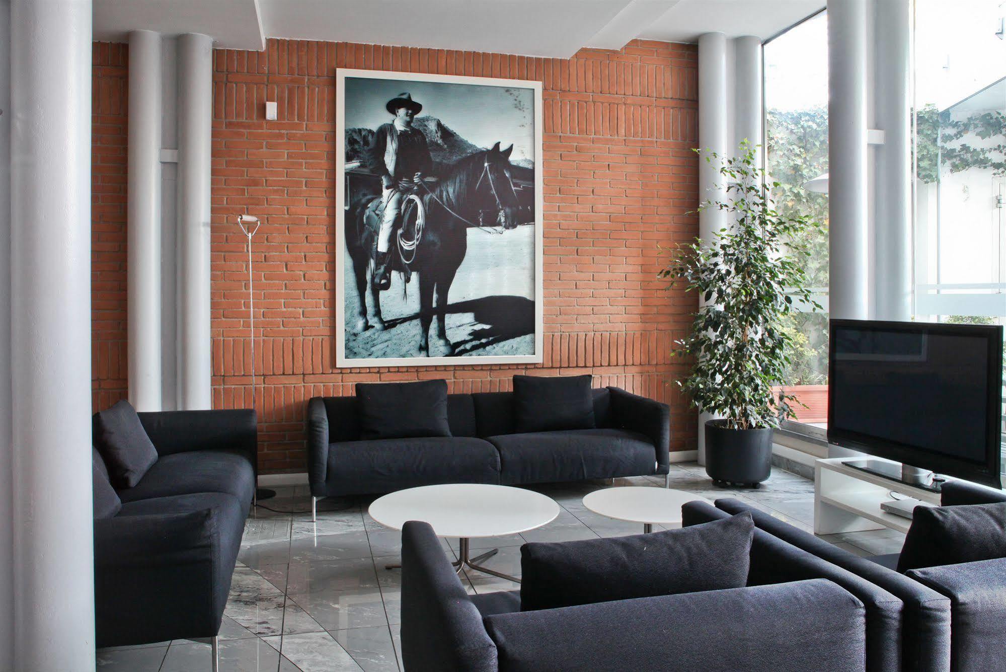 B&B Hotel Milano Cologno Studios Cologno Monzese Kültér fotó